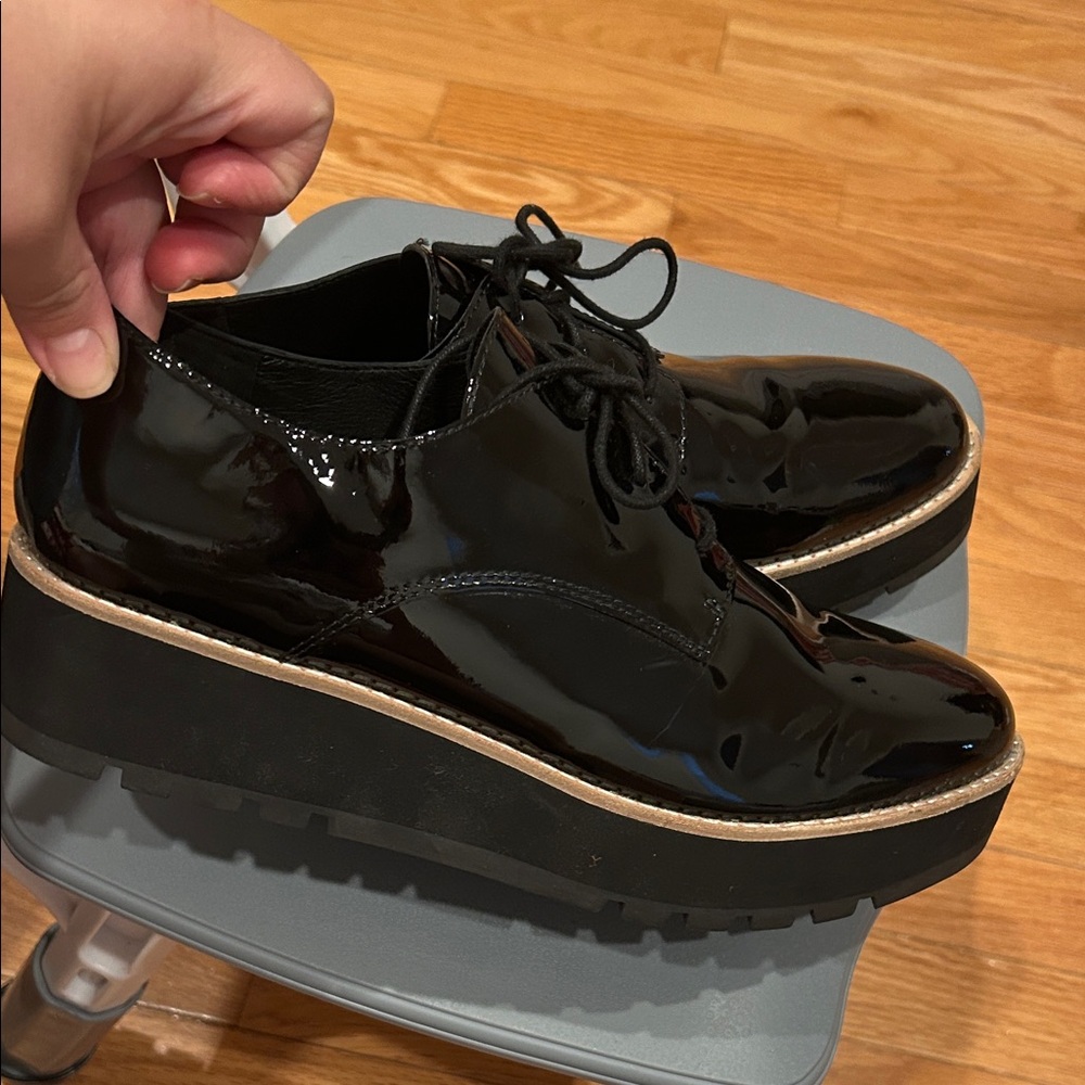 Black Patent Leather Women's Shoes
